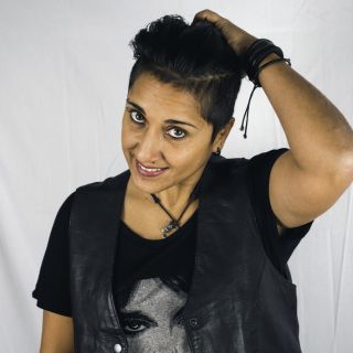 Prisca chanteuse cocktail vin d'honneur et fondatrice de Priscamusic